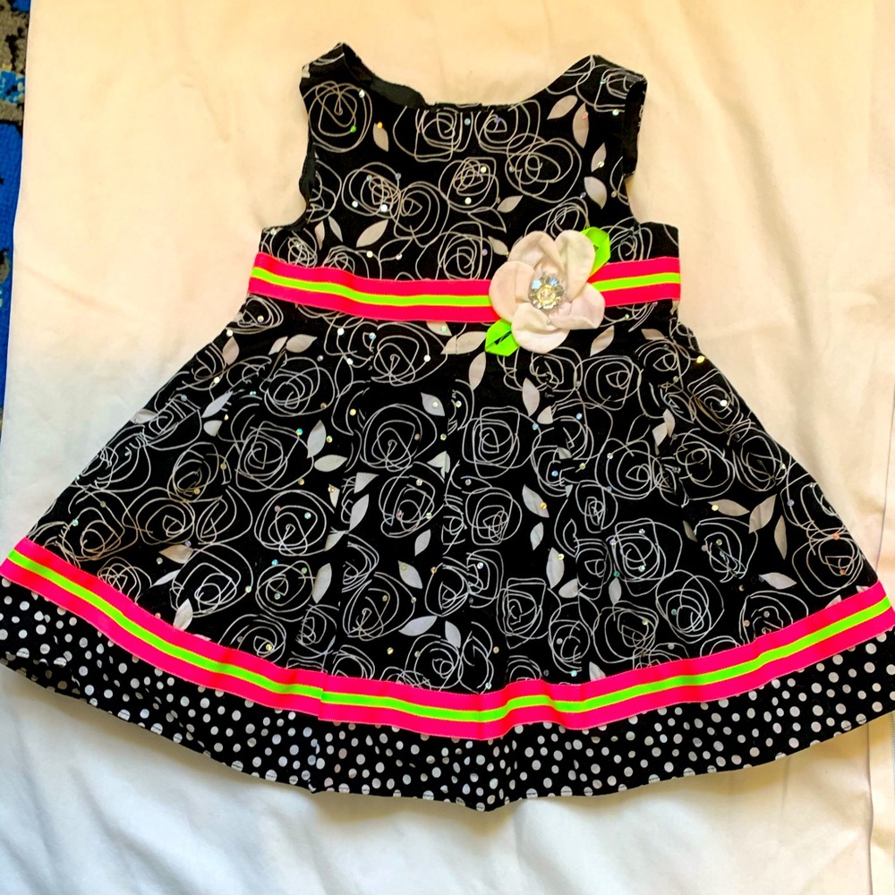 24 month YOUNGLAND BABY summer party dress.